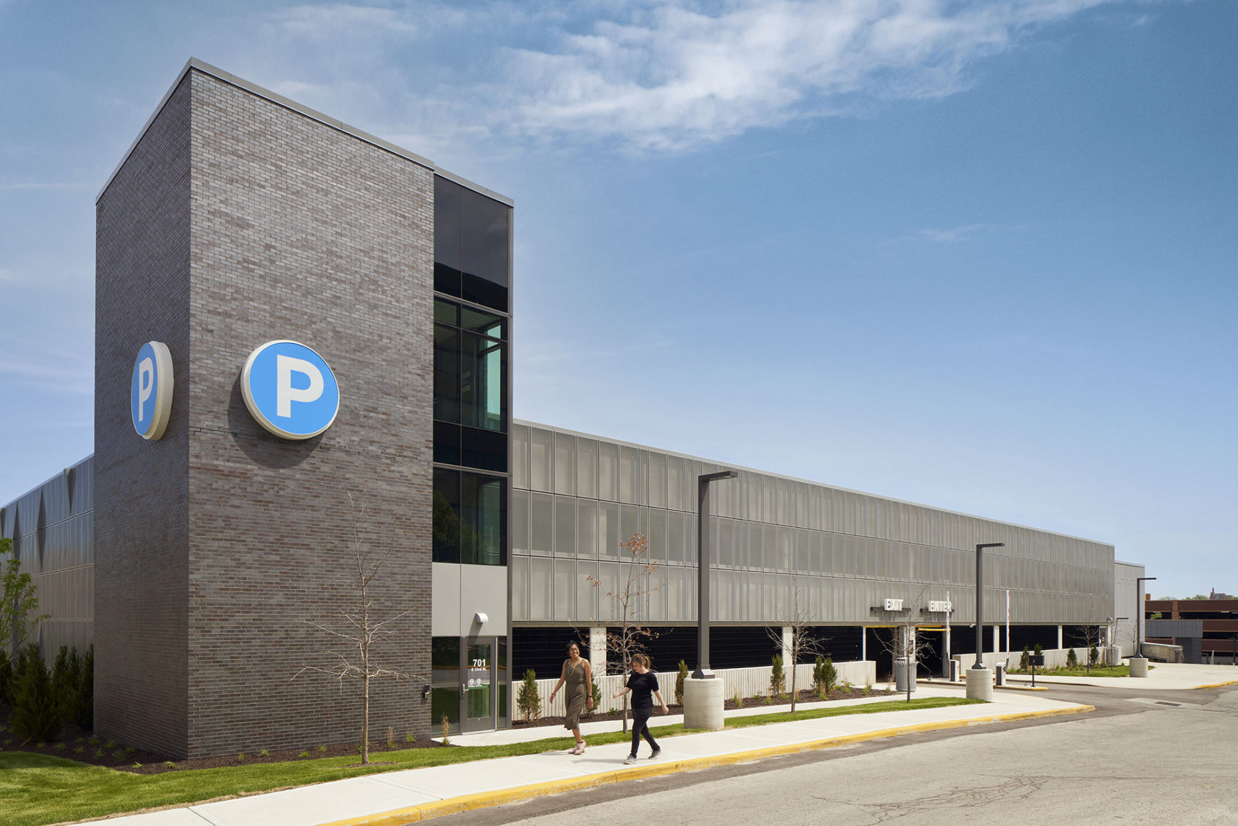 Truman Medical Center University II parking garage built by McCownGordon in Kansas City