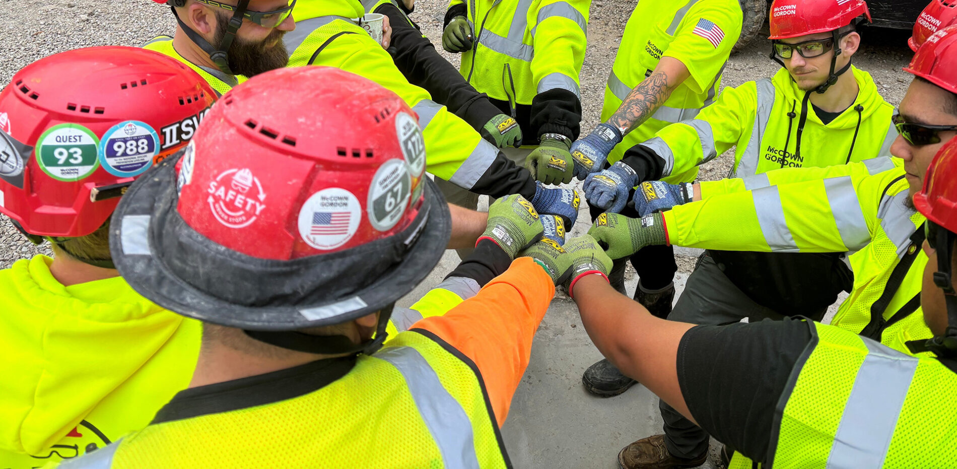 McCownGordon associate collaborating on jobsite.