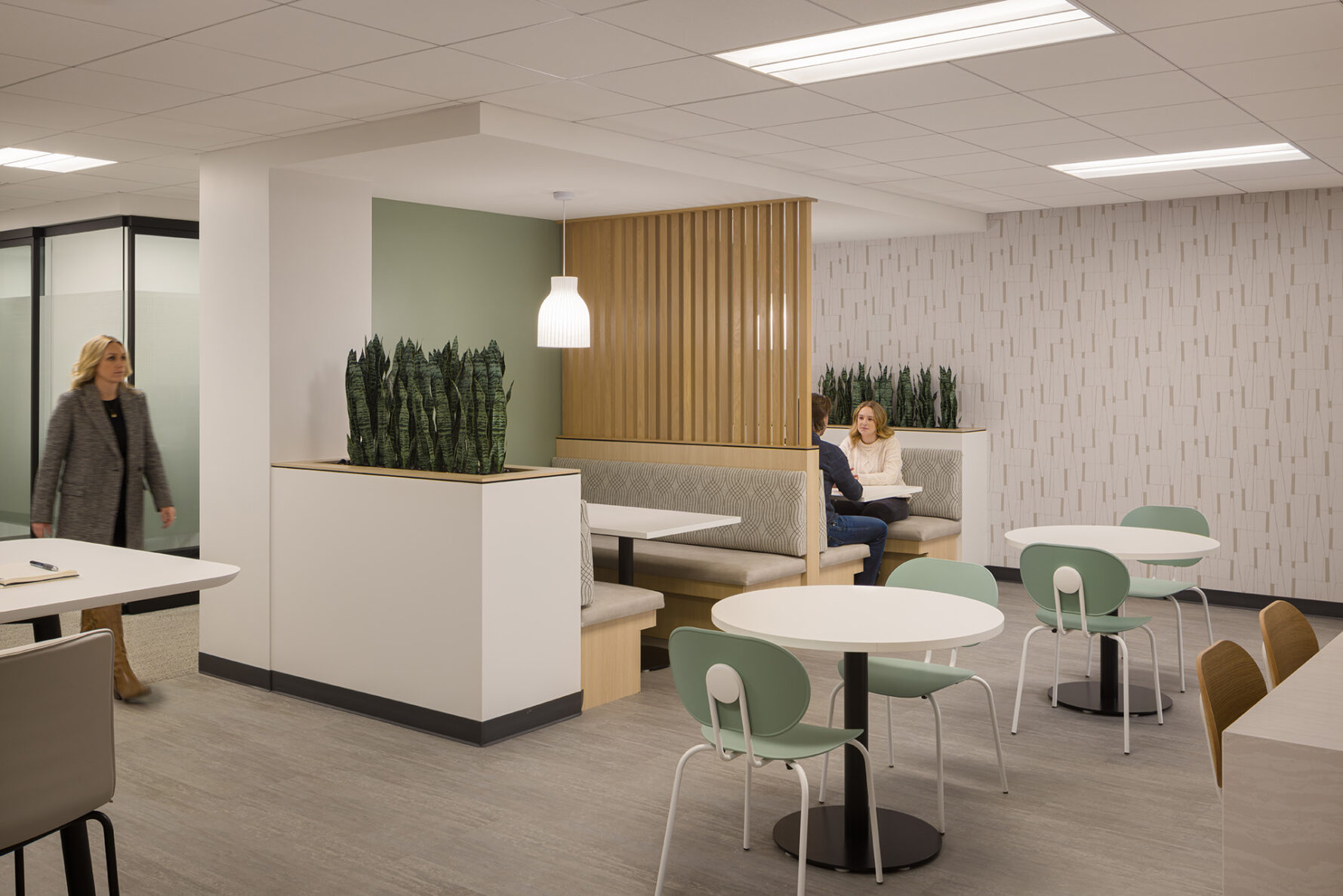 Collaboration area at Commerce Bank Office area.